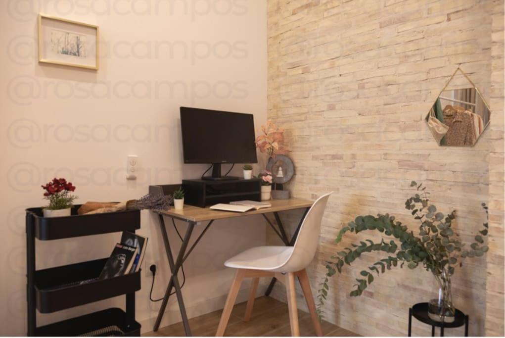 Rb - Urban Loft Retreat, Comfort & Good Location Valencia Exterior photo