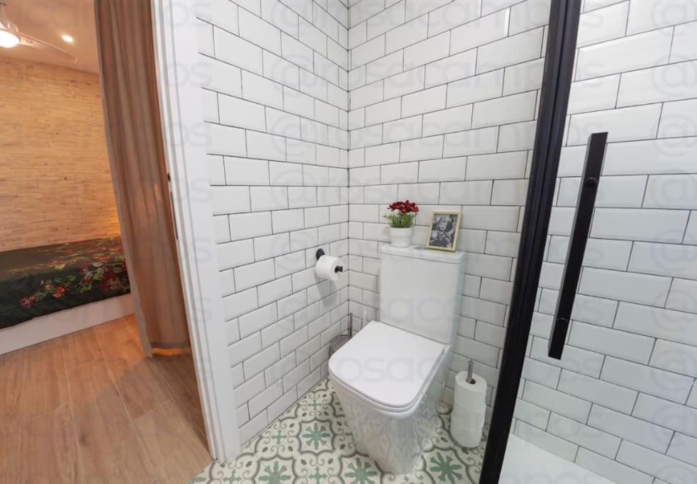 Rb - Urban Loft Retreat, Comfort & Good Location Valencia Exterior photo